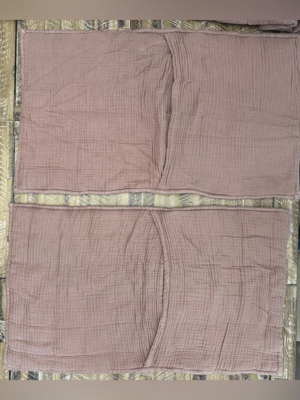 Quince European Linen Box Quilt Set in Dusty Mauve w/ 2 King Pillow Shams